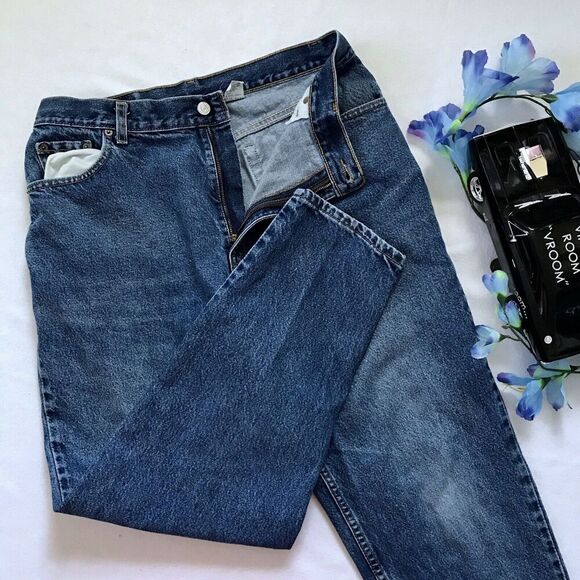 Vintage Levi's Tapered Jeans for Women Size 16 - Picture 4 of 9